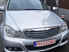 Mercedes-Benz C 220